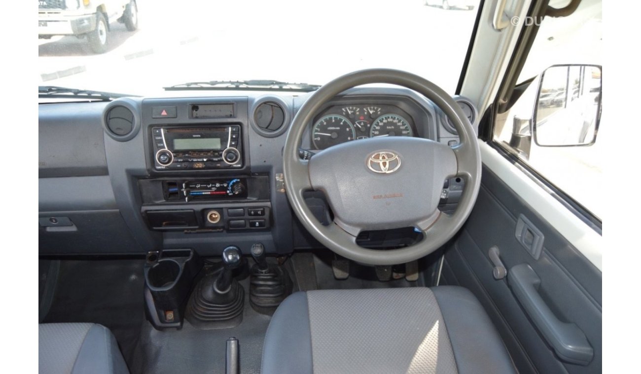 Toyota Land Cruiser Pick Up Std Clean car Diesel engine