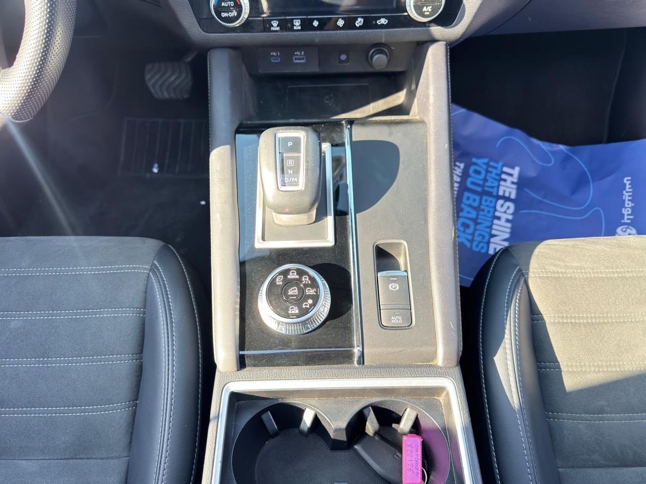 Mitsubishi Outlander GLX Super High 2.4L