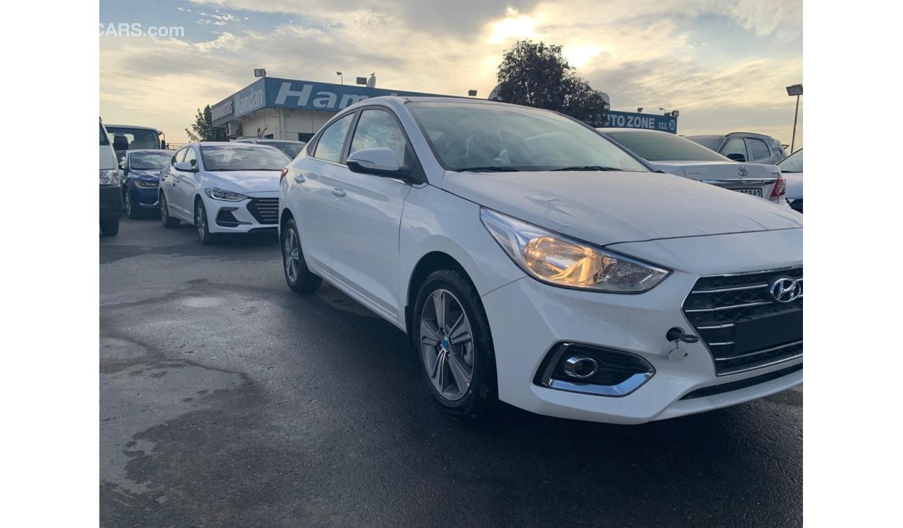 Hyundai Accent 1.6 with sun roof