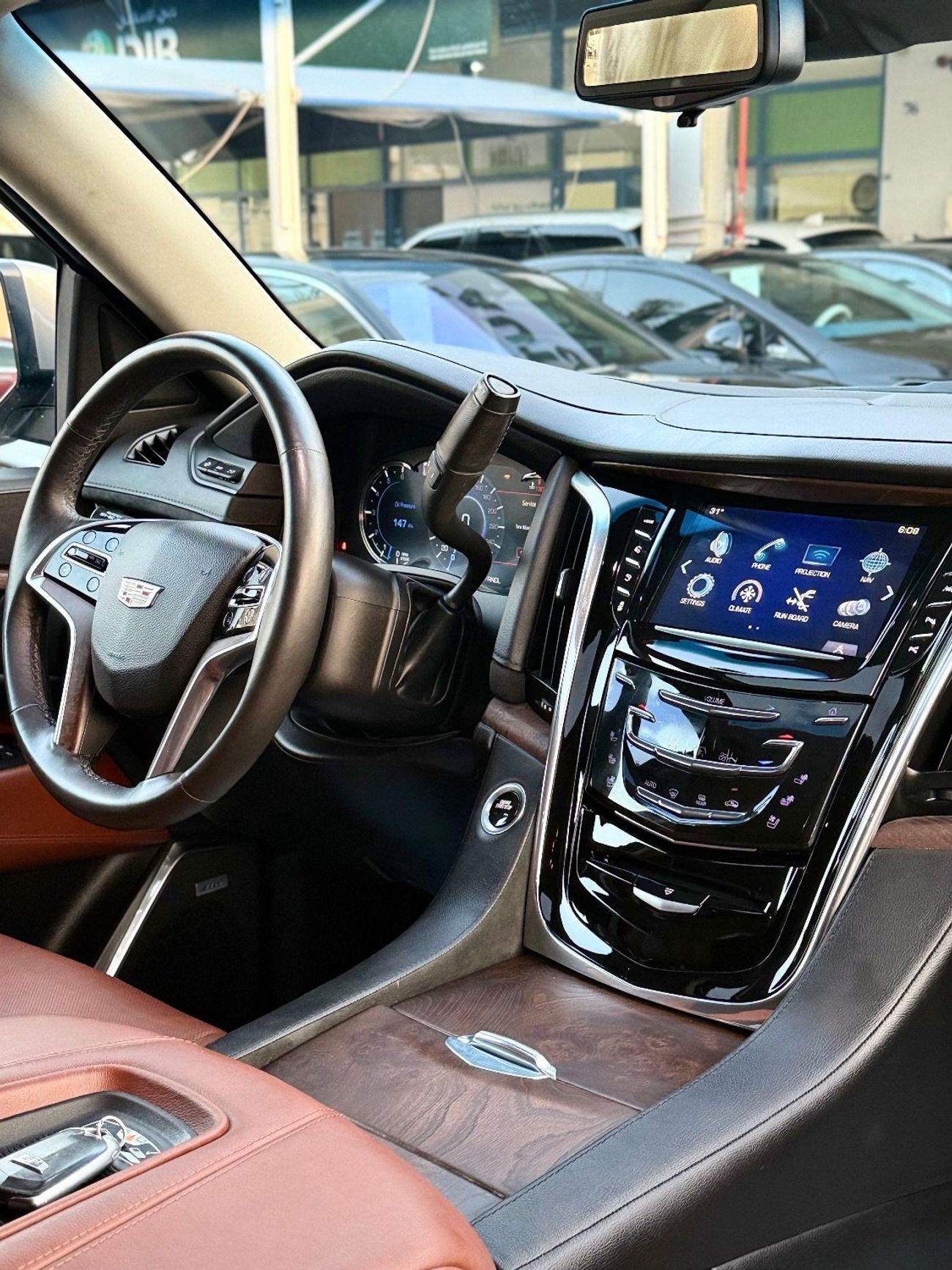 كاديلاك إسكالاد Premium 6.2L