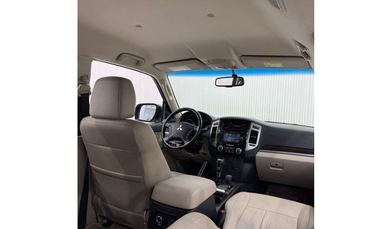 Mitsubishi Pajero GLS Mid 3.8L (243 HP) 2020 Mitsubishi Pajero GLS V6, Warranty, Full Mitsubishi Service History, Low