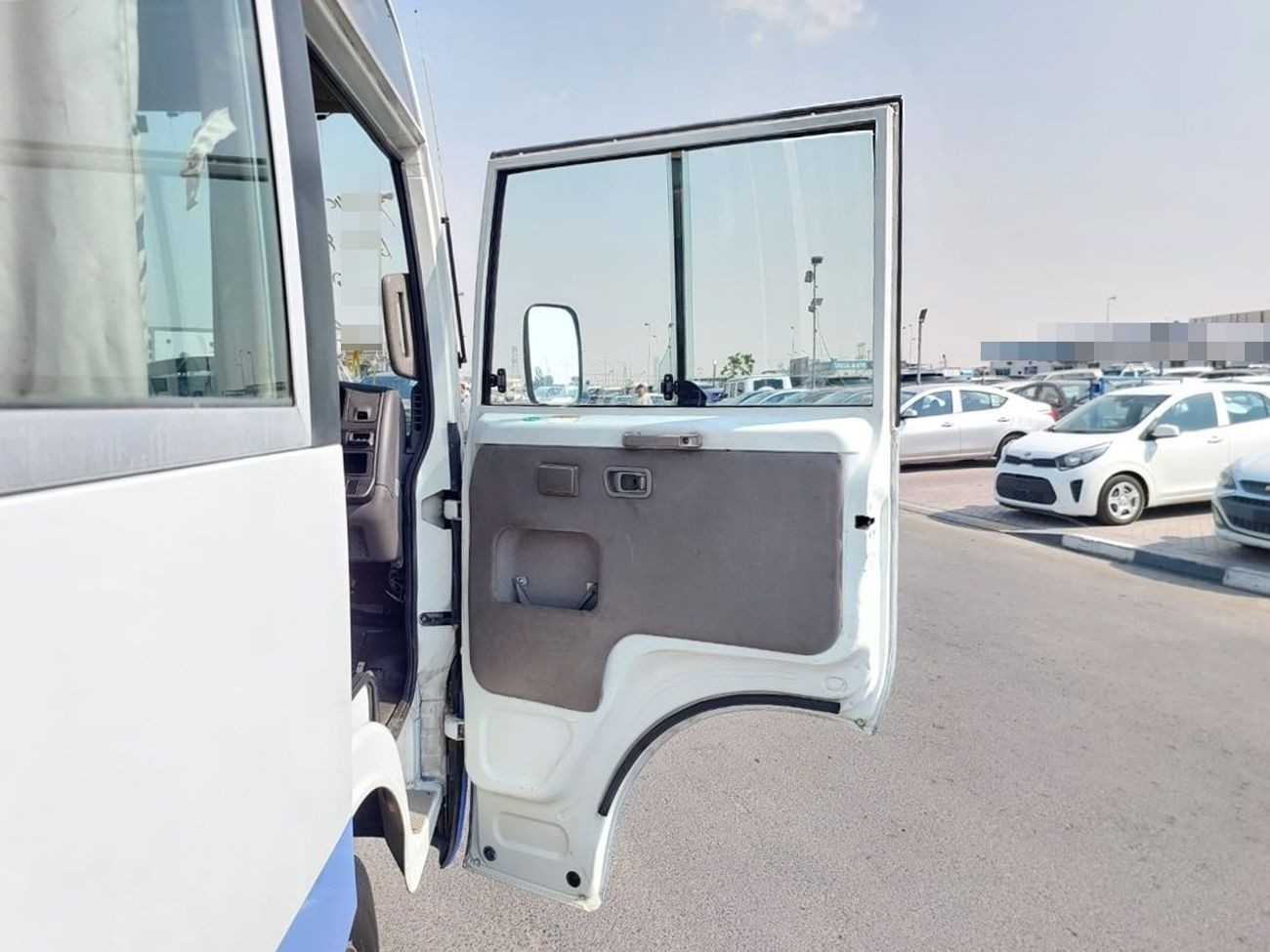 Nissan Civilian NISSAN CIVILIAN BUS RHD 1999 MODEL 4.2 L DIESEL AUTOMATIC(PM00927)