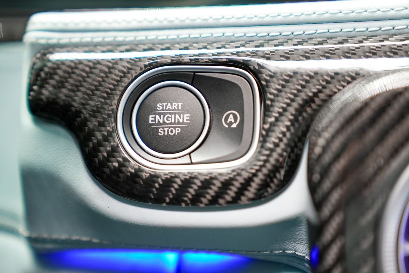 Mercedes-Benz G 63 AMG MERCEDES BENZ BRABUS  G800 2025