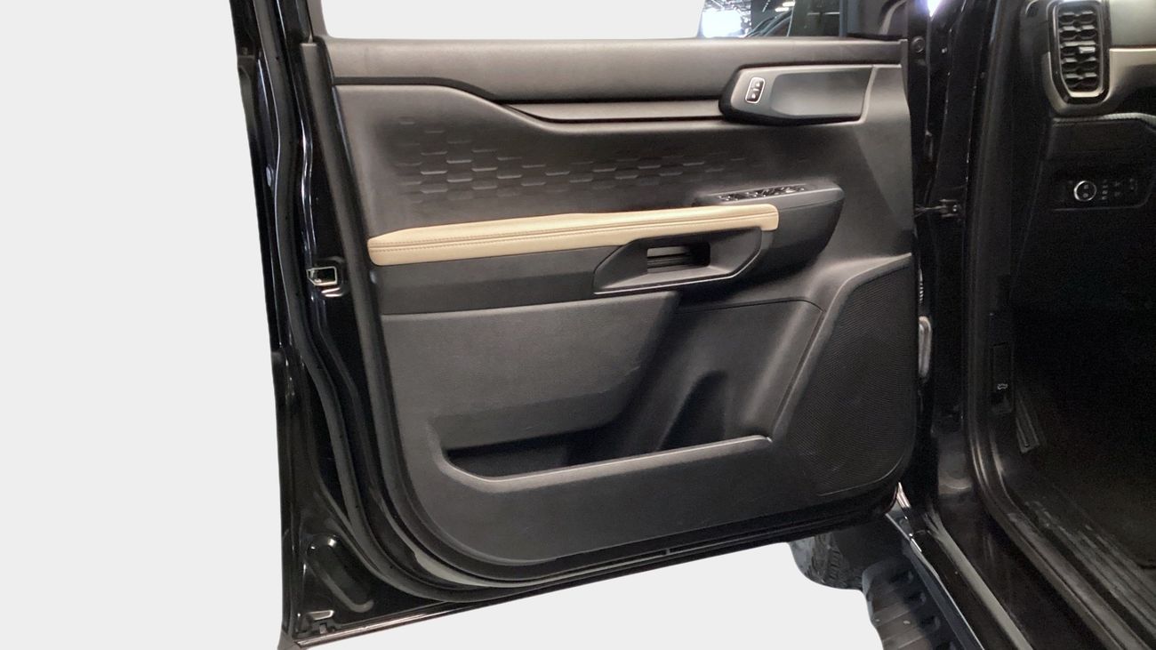 Ford Everest XLS | upto AED 20,000 Ramadan Discount | Guaranteed Warranty | 0 Down Payment