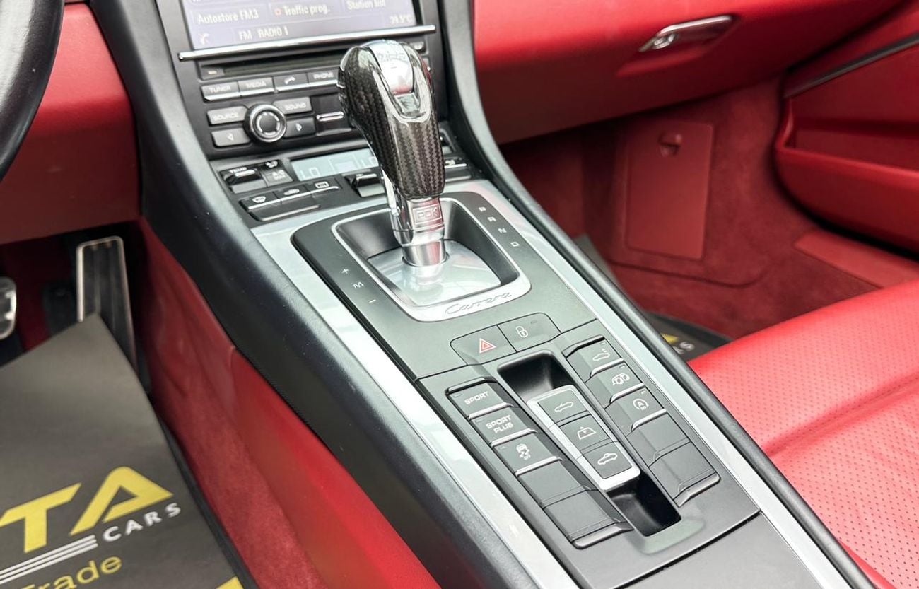 Porsche 911 2015 Porsche 911 Carrera Cabriolet, Full Porsche Service History, Excellent Condition , GCC