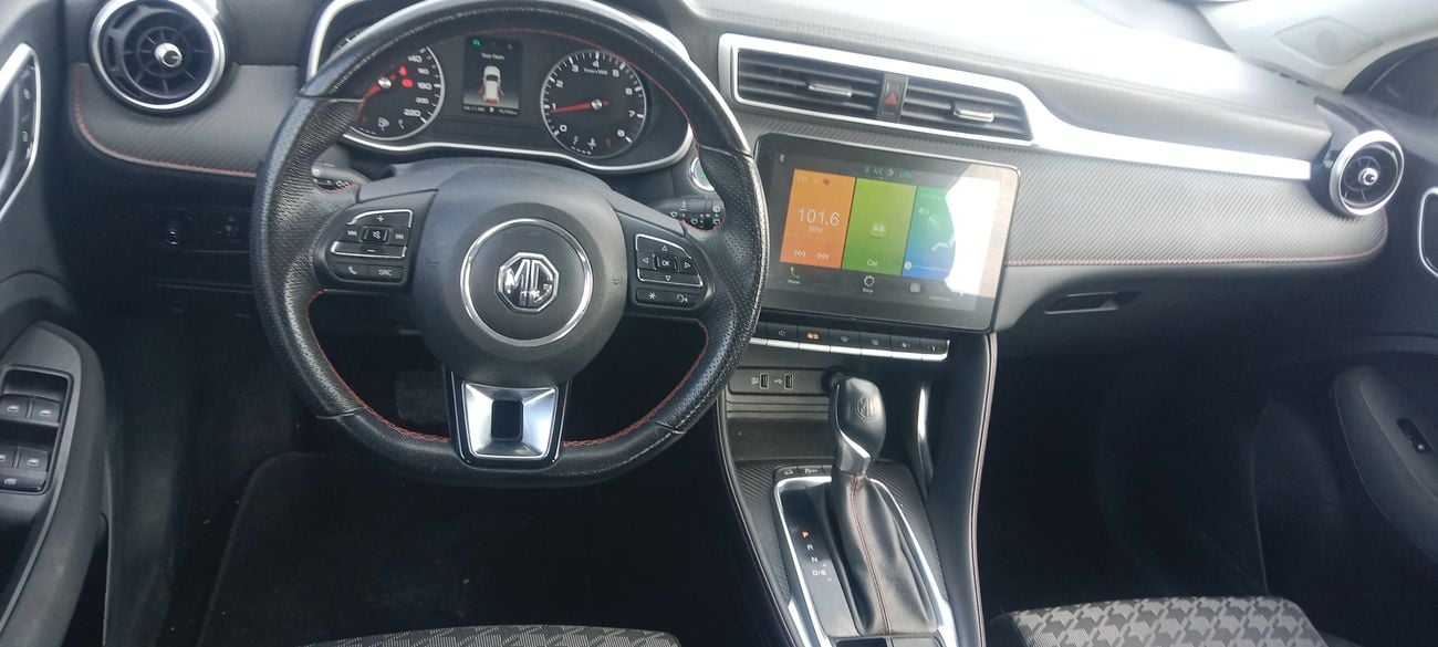 MG ZS Std 1.5L STD 1.5 | Zero Down Payment | Home Test Drive