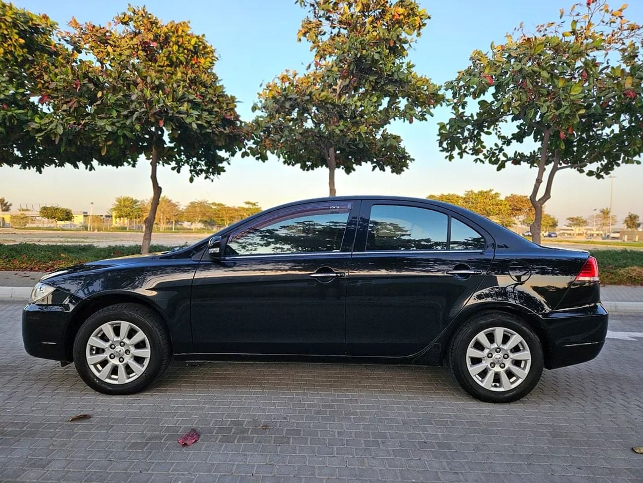 ميتسوبيشي لانسر Special Edition Japanese Specs Immaculate Condition Inside Out 4 Cylinder