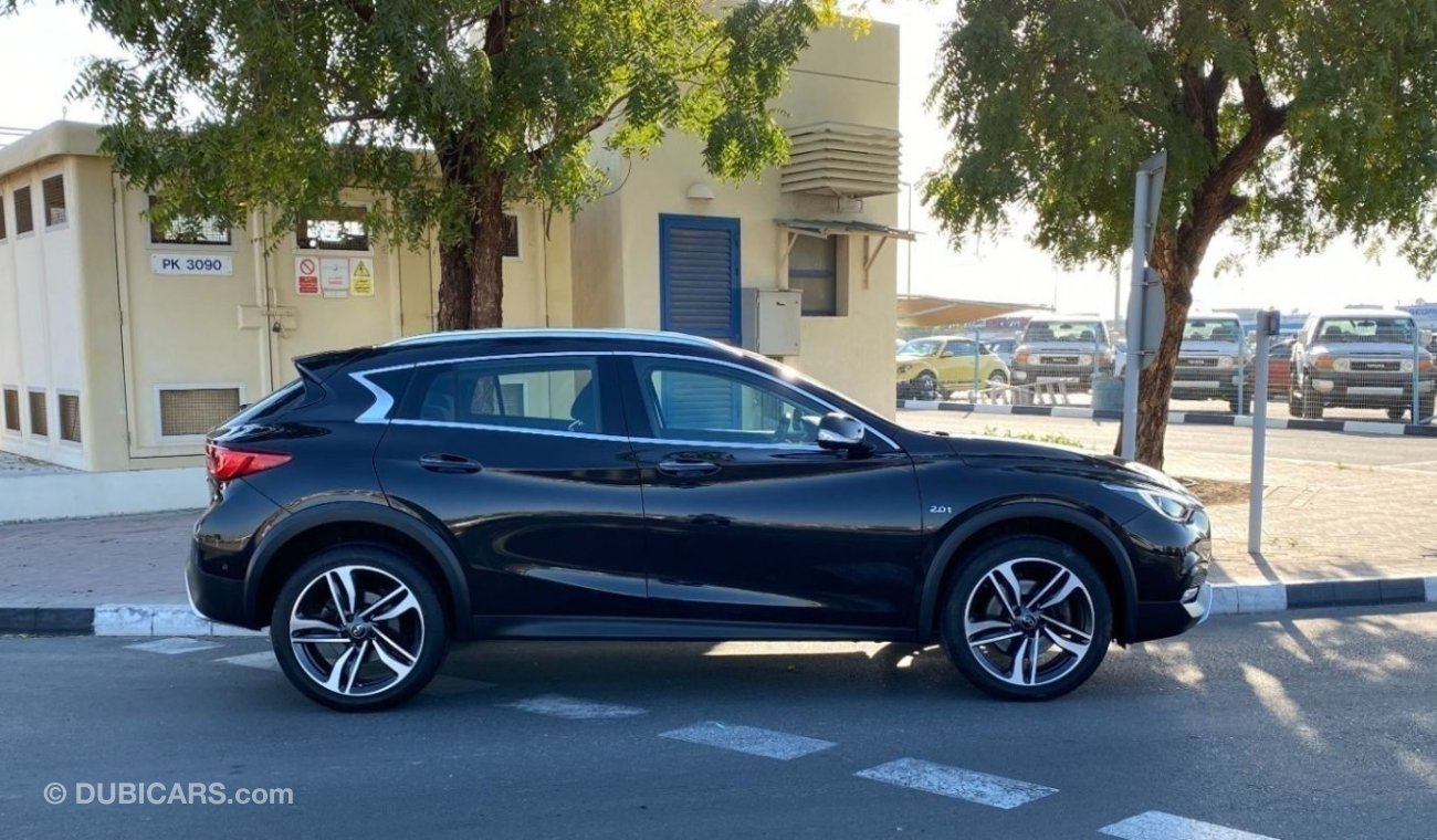 Infiniti QX30 Std 2018 2.0L Turbo AWD | Perfect Condition | GCC