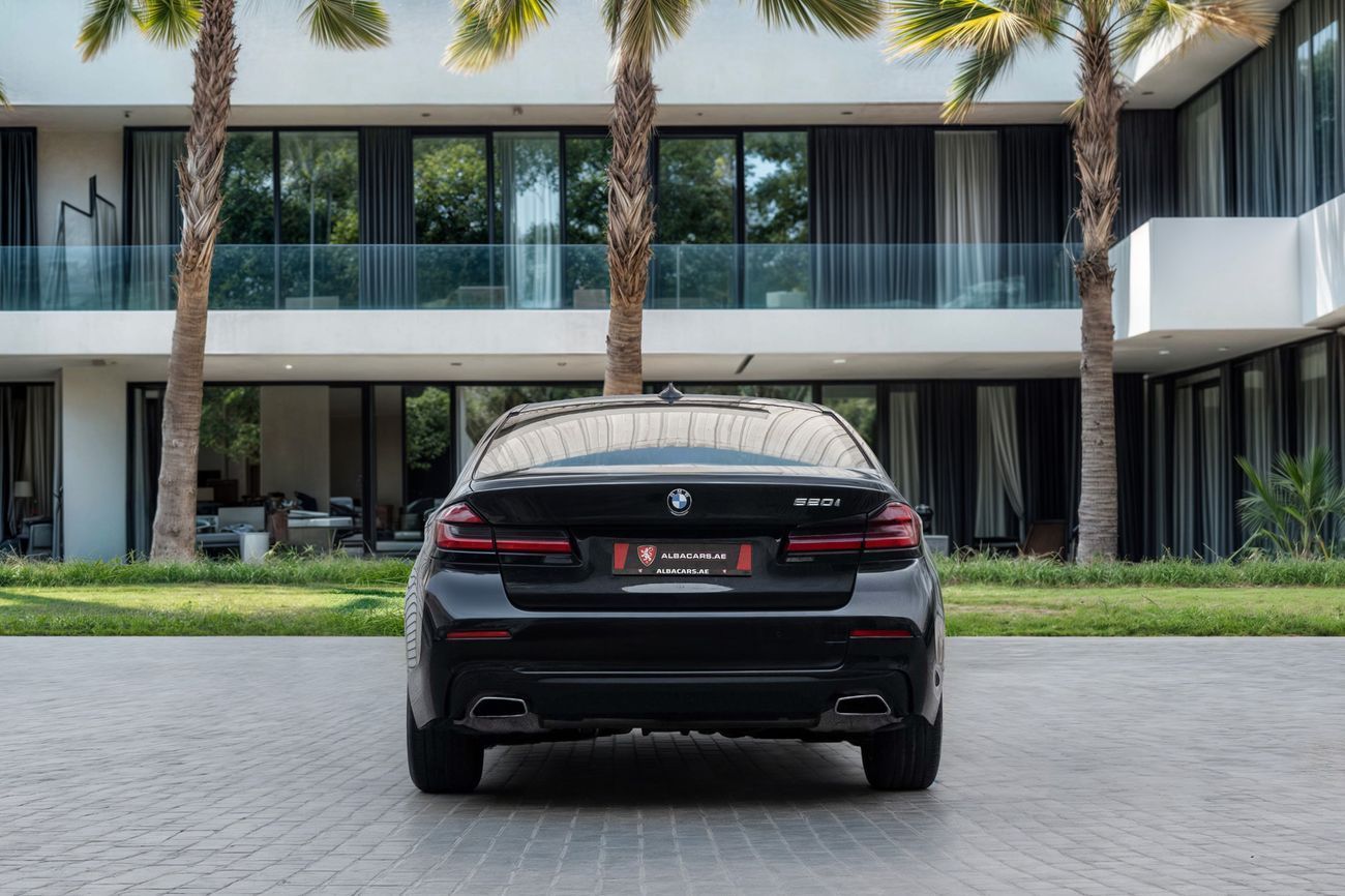 بي أم دبليو 520i 520i | 2,742 P.M | 0% Downpayment | Low KMS