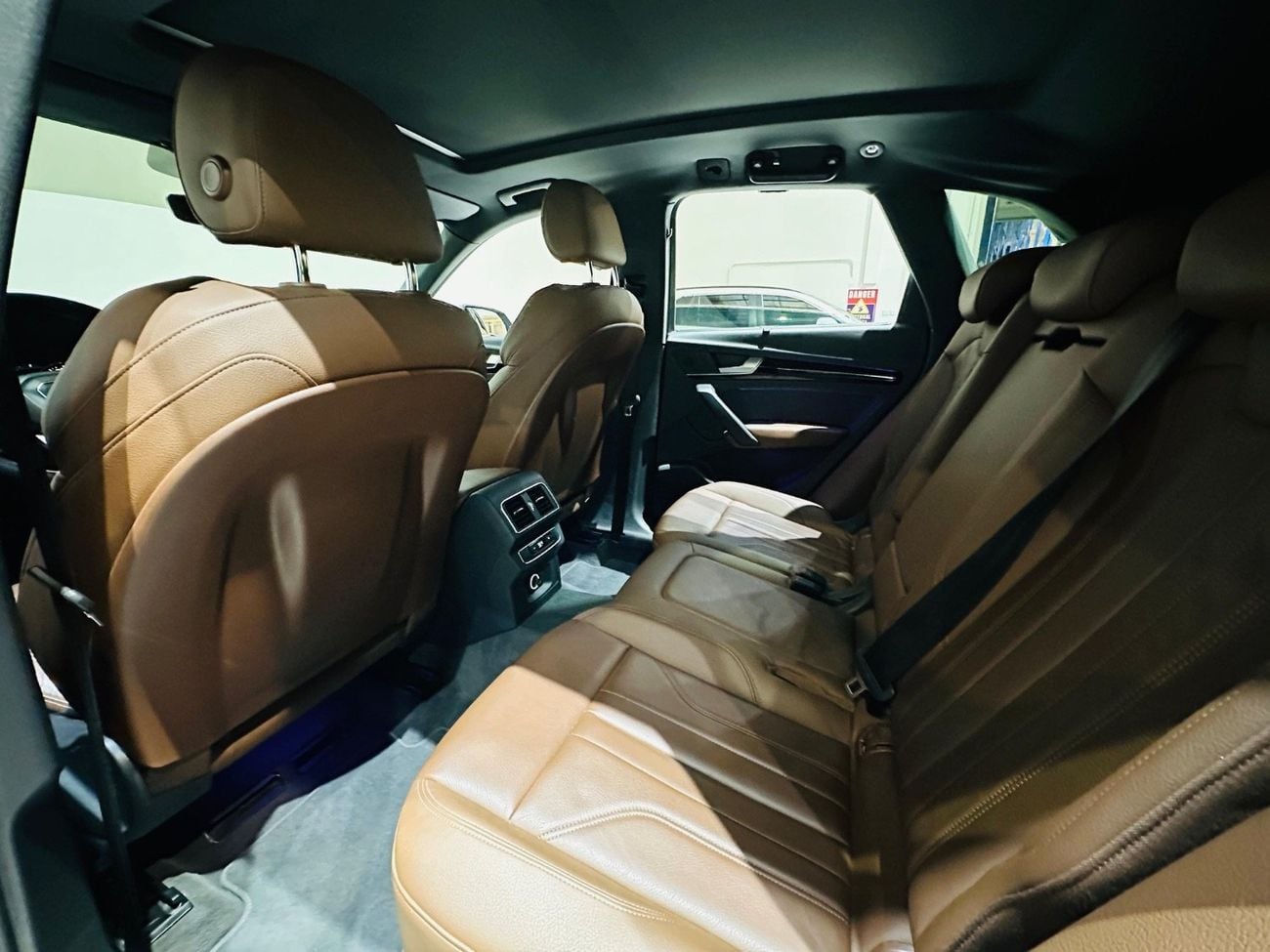 أودي Q5 45 TFSI Quattro S Line 2.0L (252 HP)