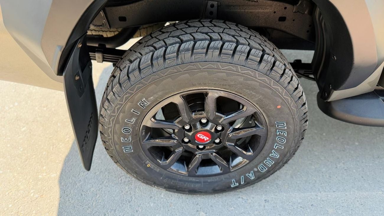 Toyota Hilux ADVENTURE GR kitt install