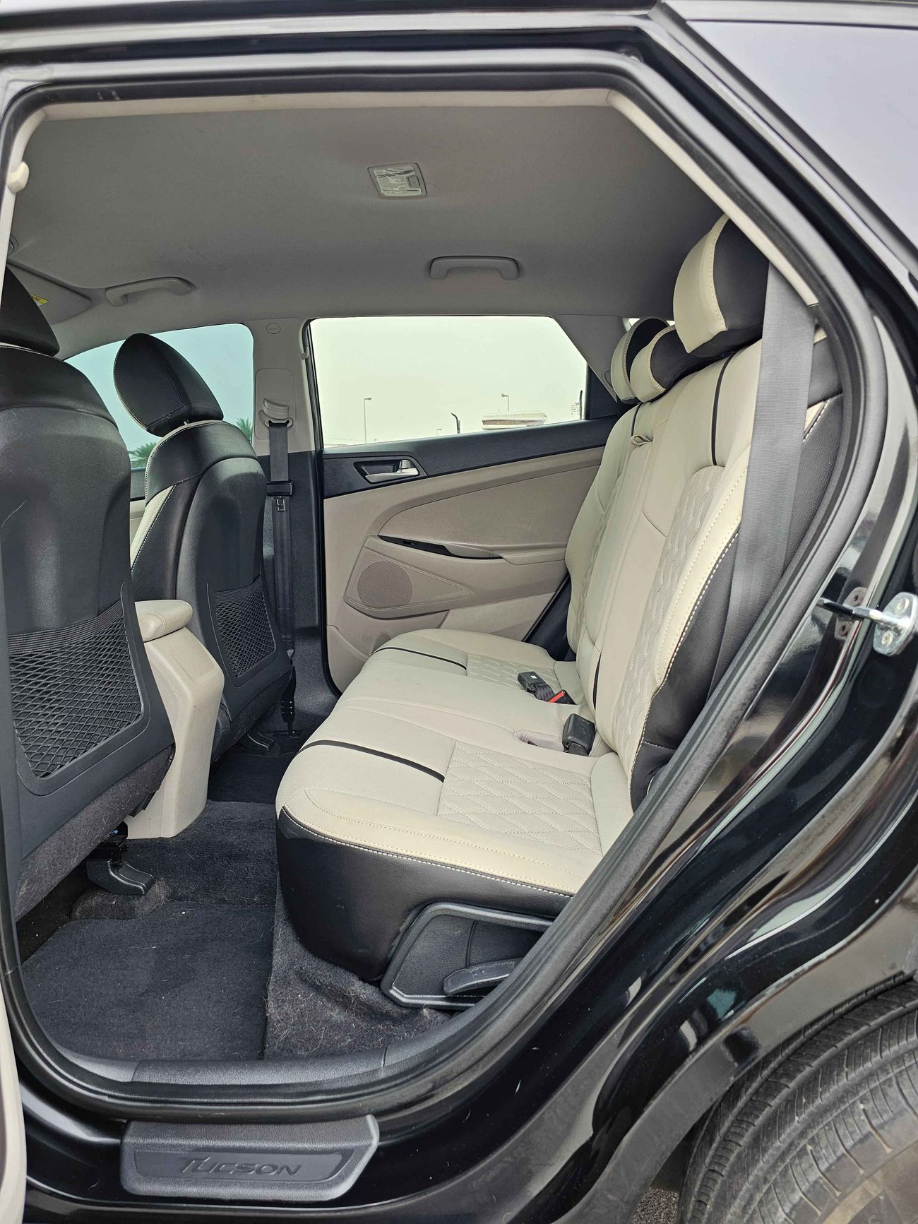 هيونداي توسون LIMITED // V4 // 700 AED MONTHLY //  LEATHER SEATS // PUSH START (LOT # 11312)