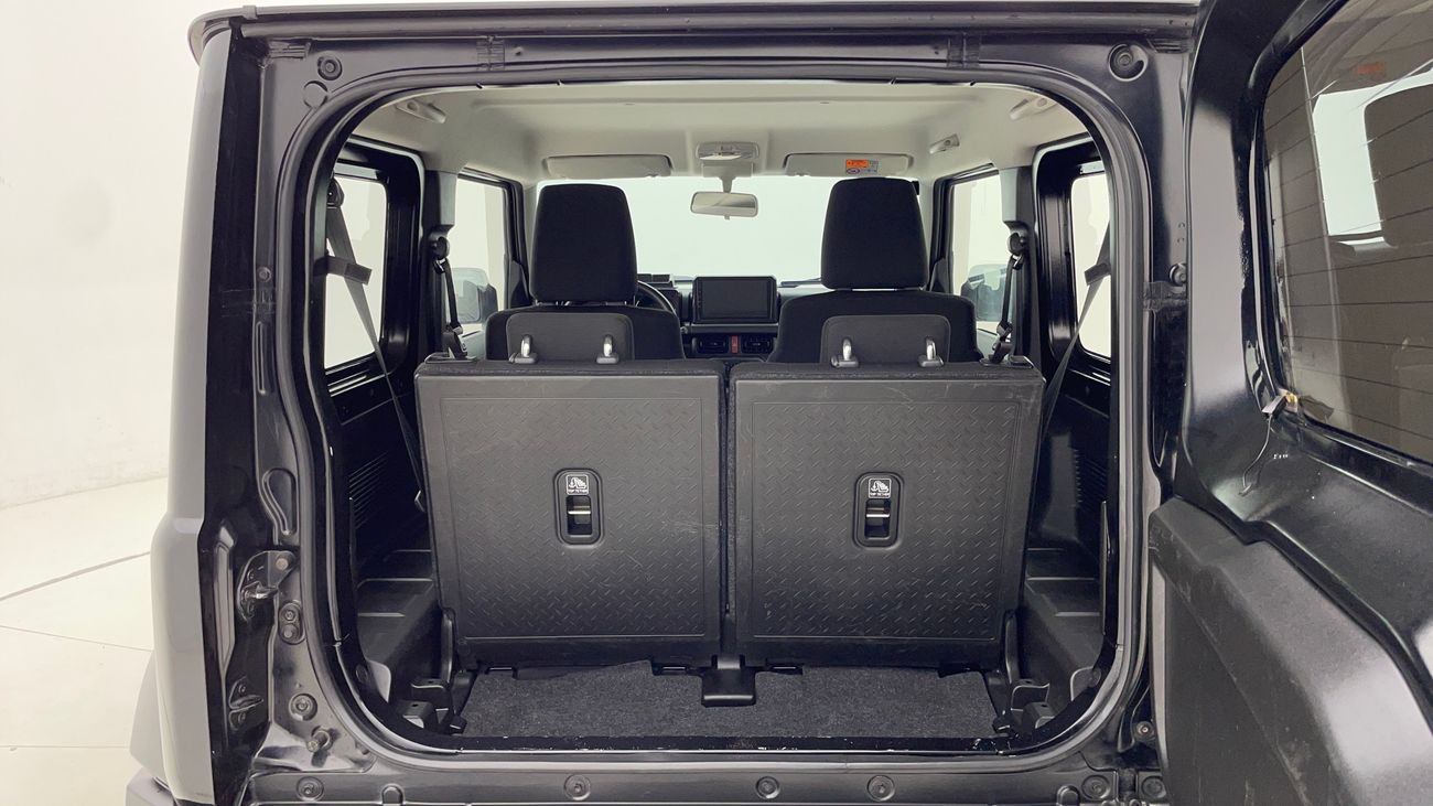 سوزوكي جيمني GL 1.5 | بدون دفعة مقدمة | اختبار القيادة في المنزل