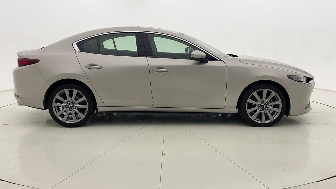 مازدا 3 EVOLVE 2 | بدون دفعة مقدمة | اختبار القيادة في المنزل