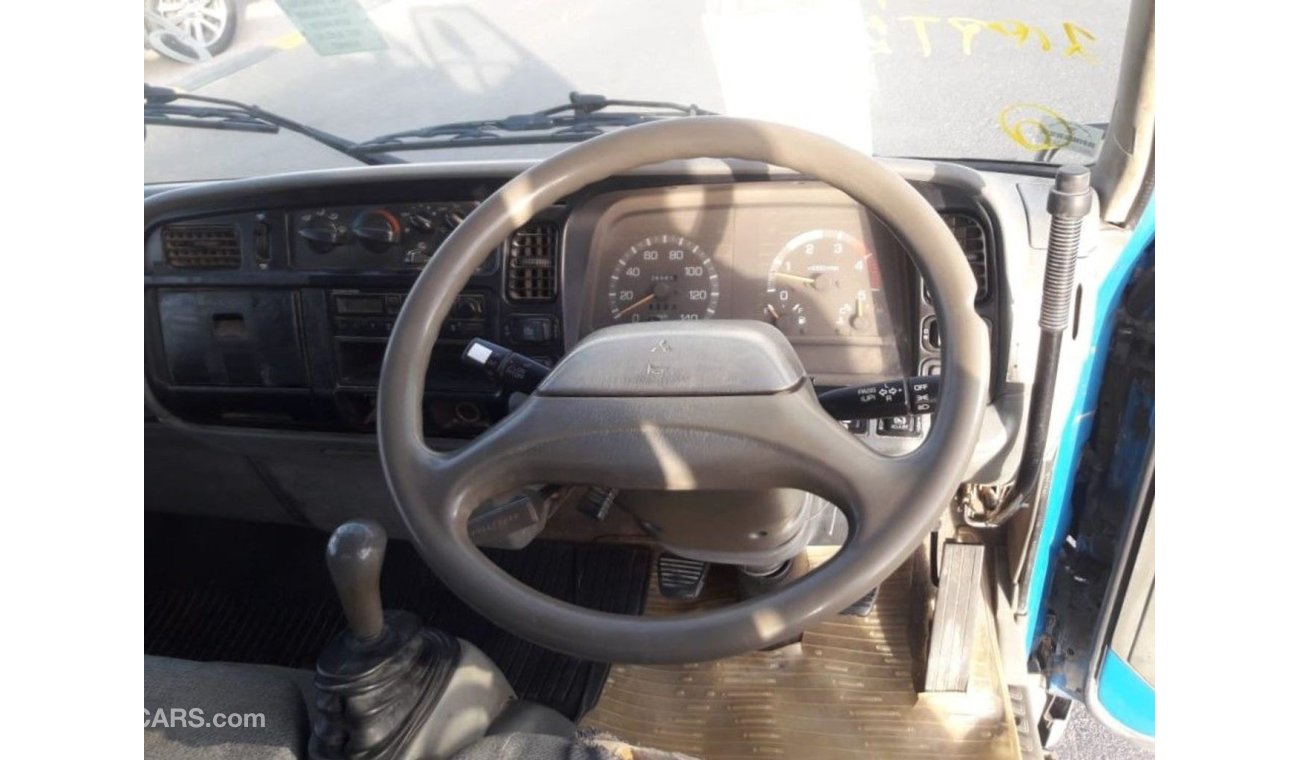 ميتسوبيشي كانتر Canter truck RIGHT HAND DRIVE (Stock no PM 478 )