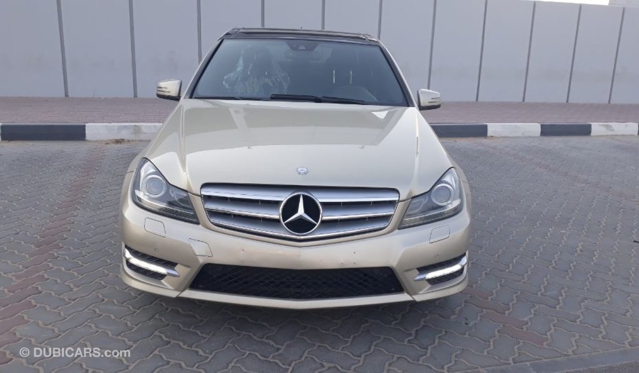 Mercedes-Benz C 350 2012 Gulf Specs Full options panorama DVD camera low mileage clean car