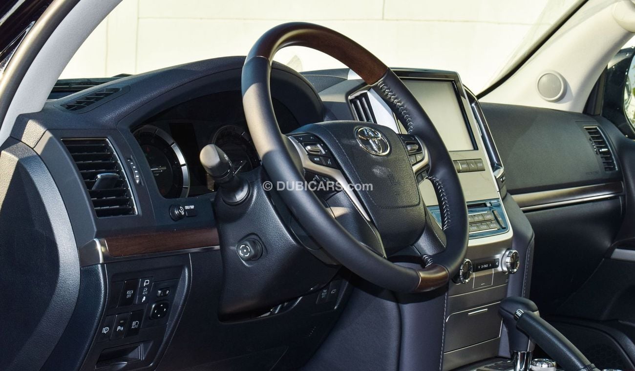 Toyota Land Cruiser VXR Grand Touring