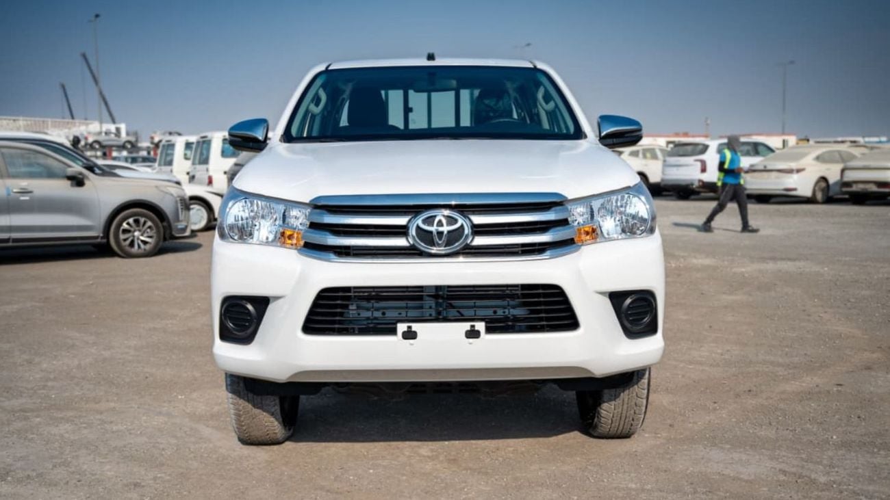 Toyota Hilux DLX-G Automatic| 2.4L | 4WD | Diesel | 5 Seats | 4 Doors
