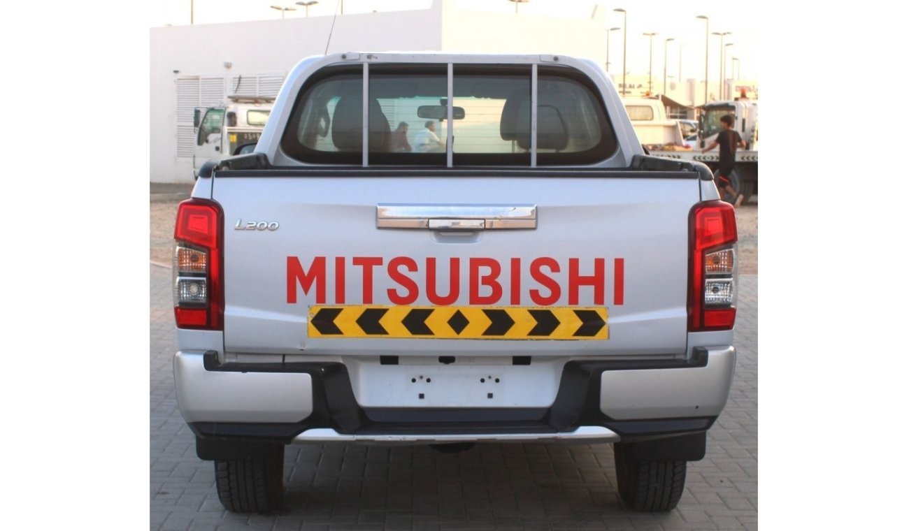 Mitsubishi L200 Mitsubishi L 2002020 in excellent condition