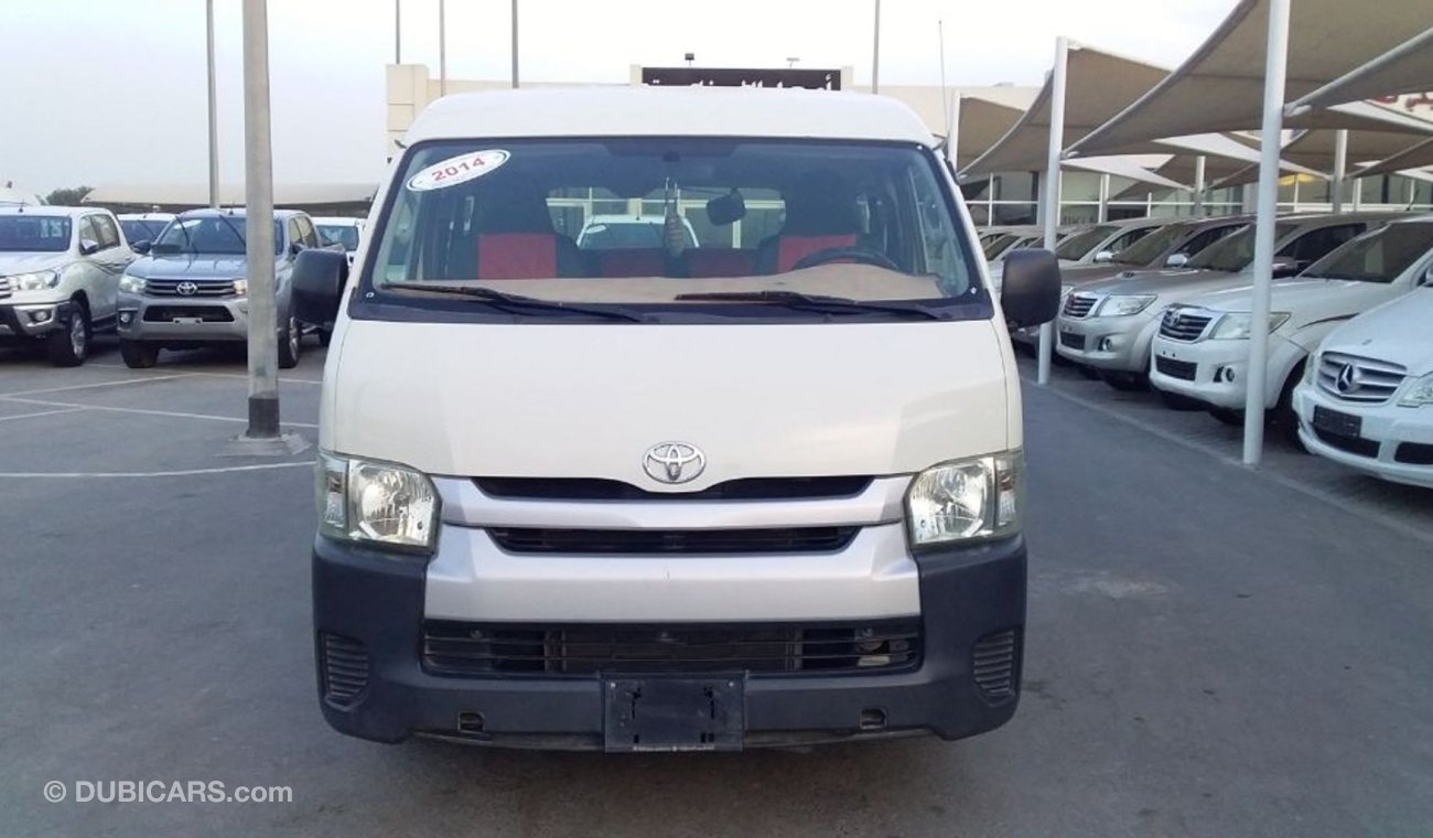 Toyota Hiace Toyota Hiace Midroof Bus 2014 GCC