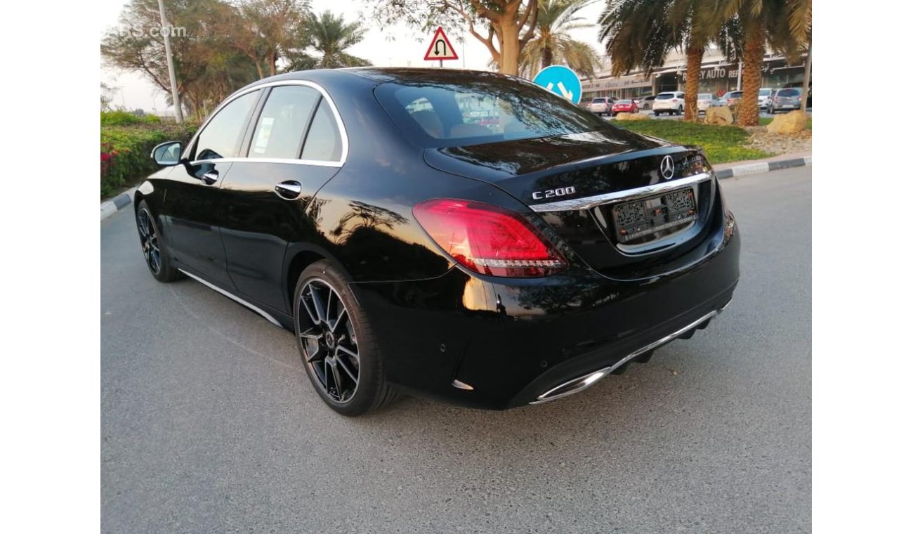 مرسيدس بنز C200 AMG 2019 GCC