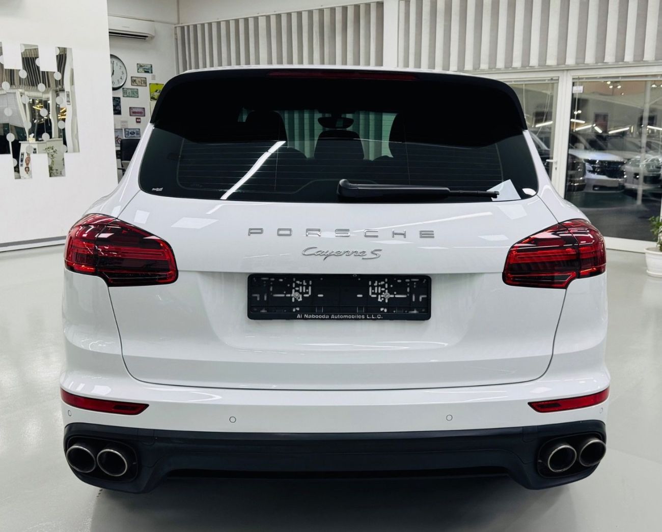 Porsche Cayenne Platinum Edition 3.6L