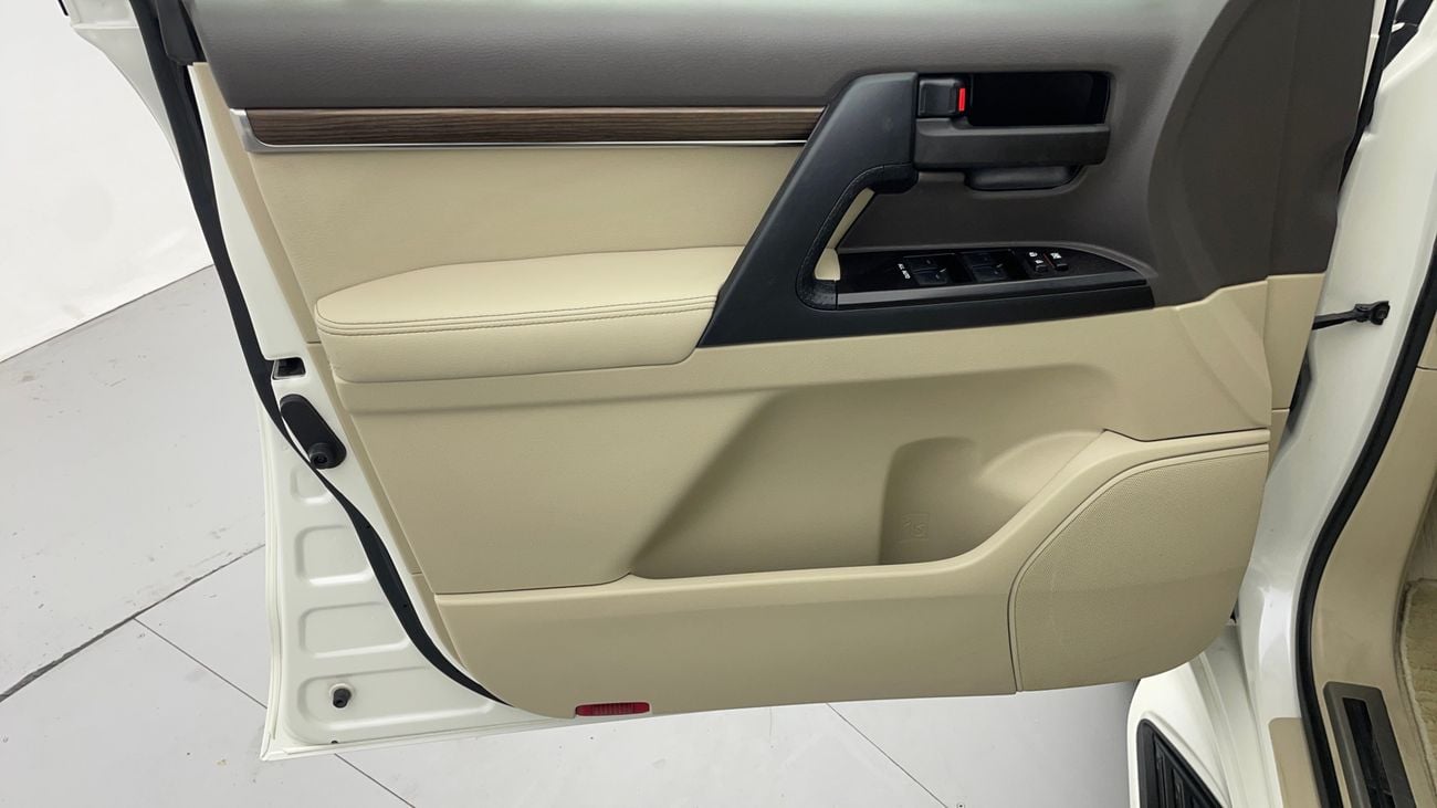 Toyota Land Cruiser GXR 4 | Zero Down Payment | Free Home Test Drive