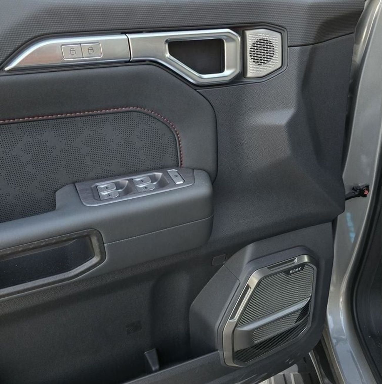 جيتور T2 2024 Jetour T2 2.0L Turbo 8 Speed AT Full option