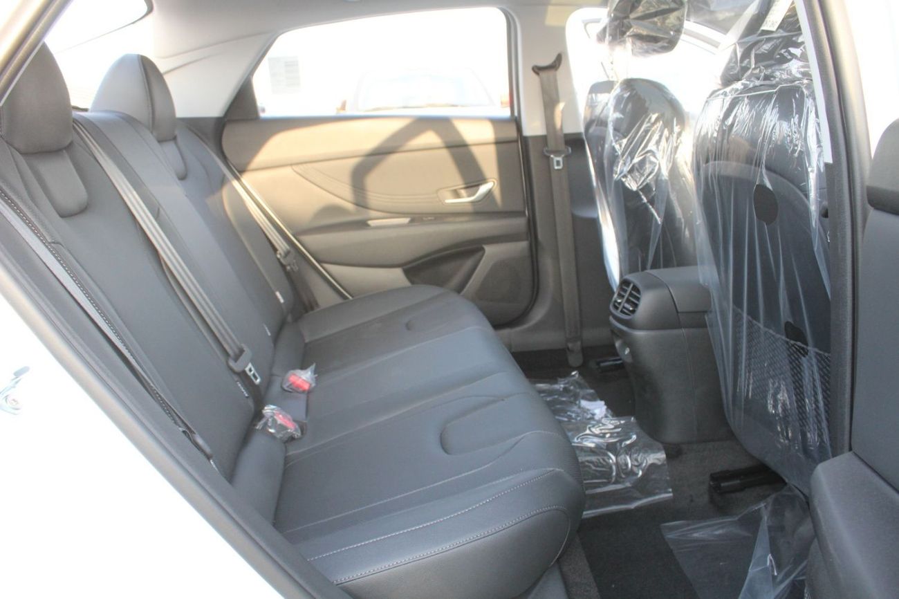 Hyundai Elantra 1.5 Comfort Automatic