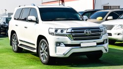 Toyota Land Cruiser VXR V8