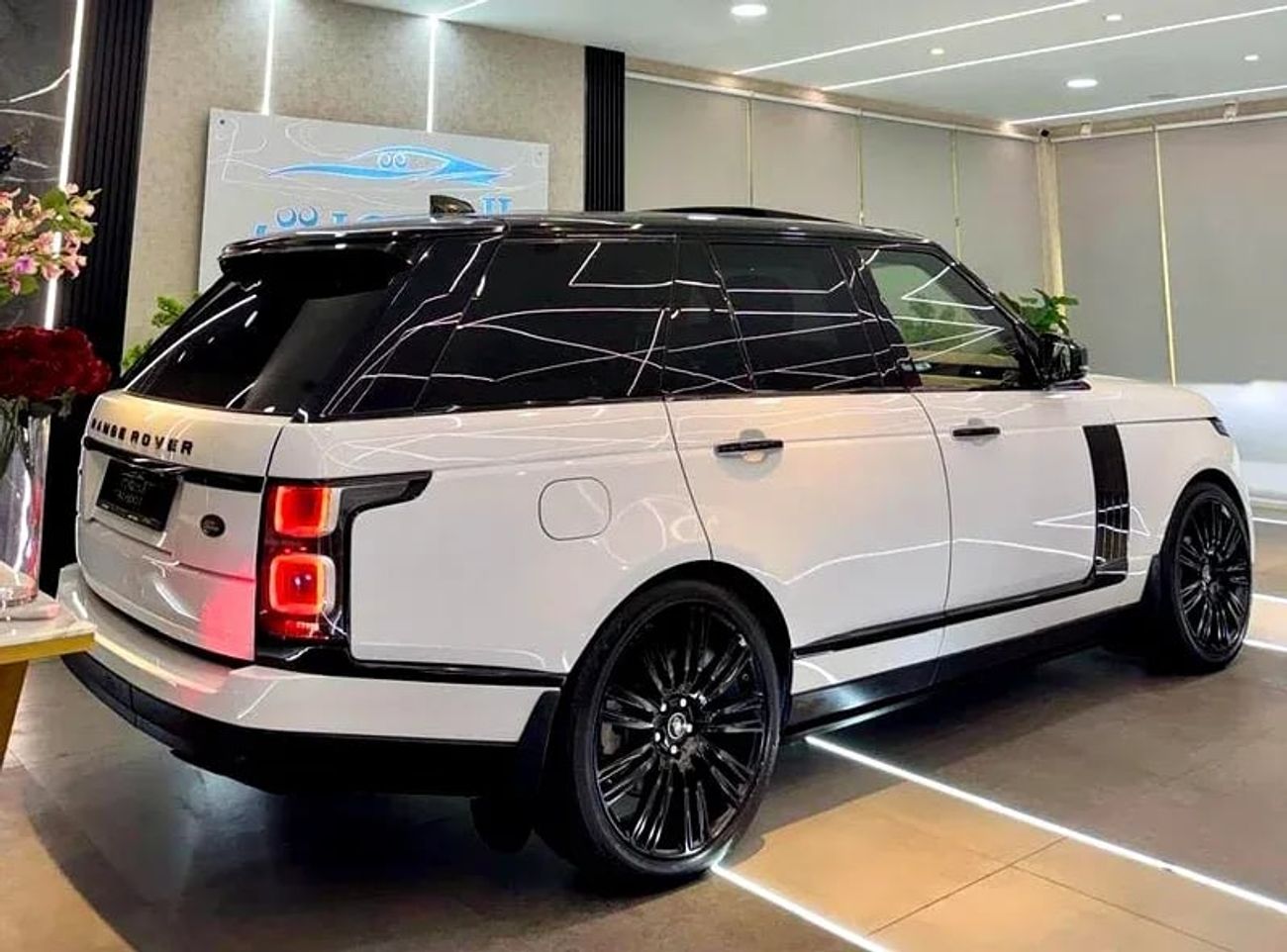 Land Rover Range Rover Autobiography 5.0L (375 HP)