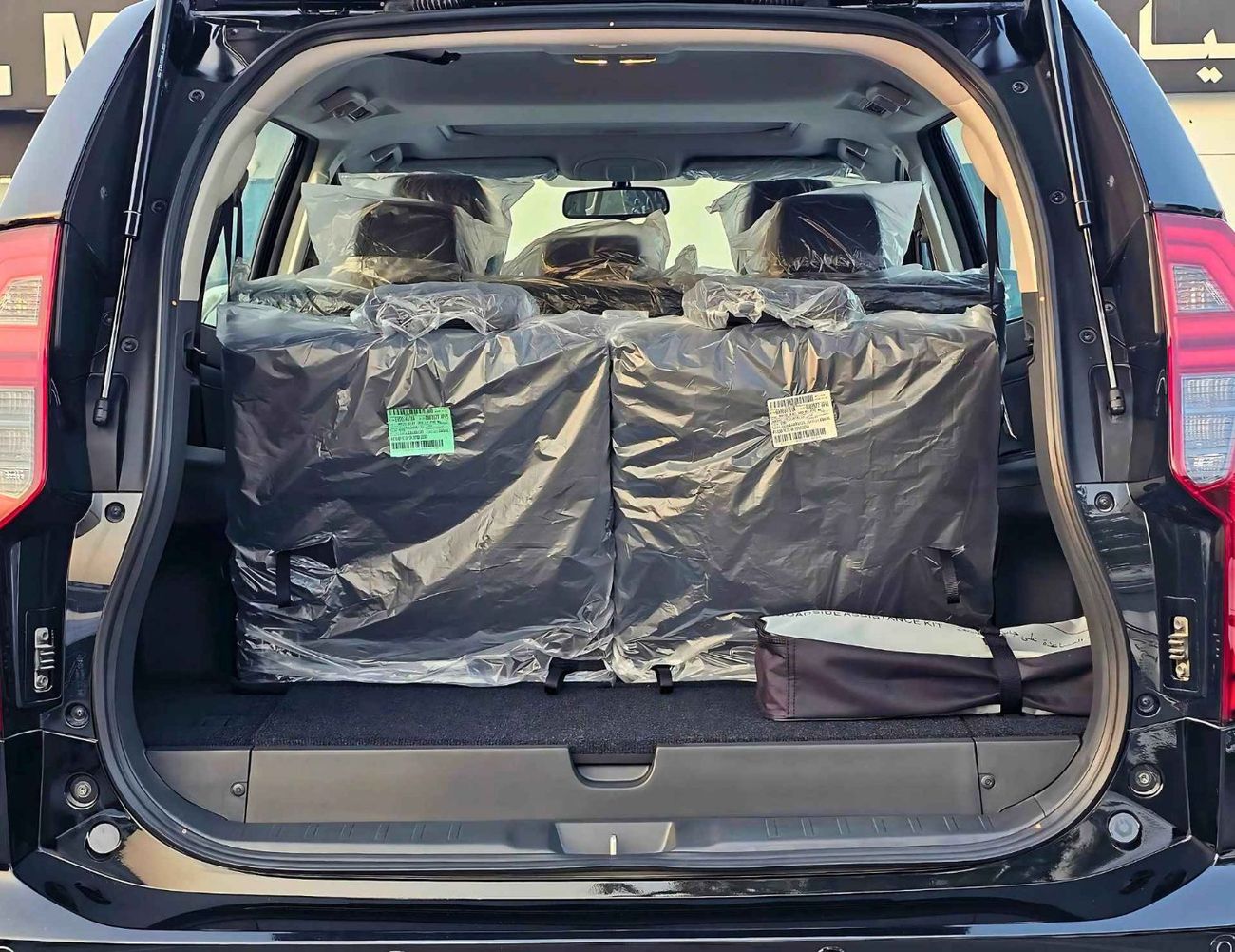 ميتسوبيشي مونتيرو سبورت 3.0L PETROL/SUNROOF , LEATHER , ELECTRIC SEATS / FULL OPTION (CODE # MP59)