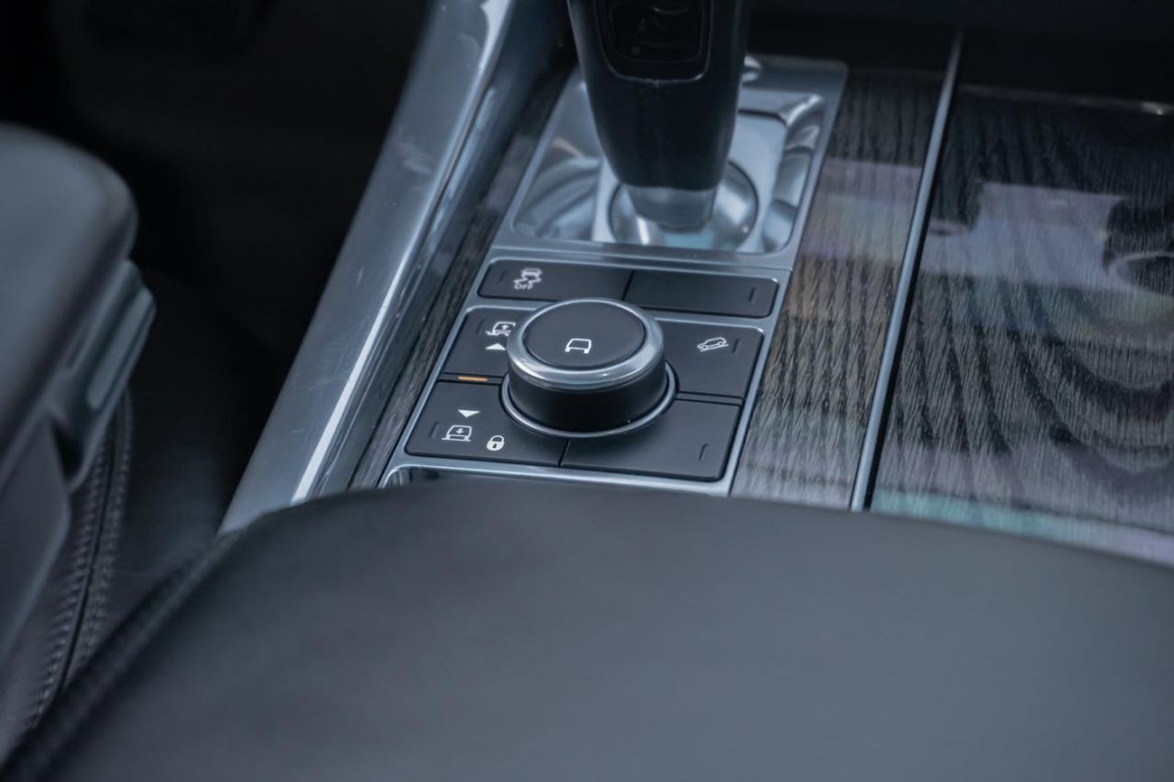 لاند روفر رينج روفر HSE 3.0L (375 HP)