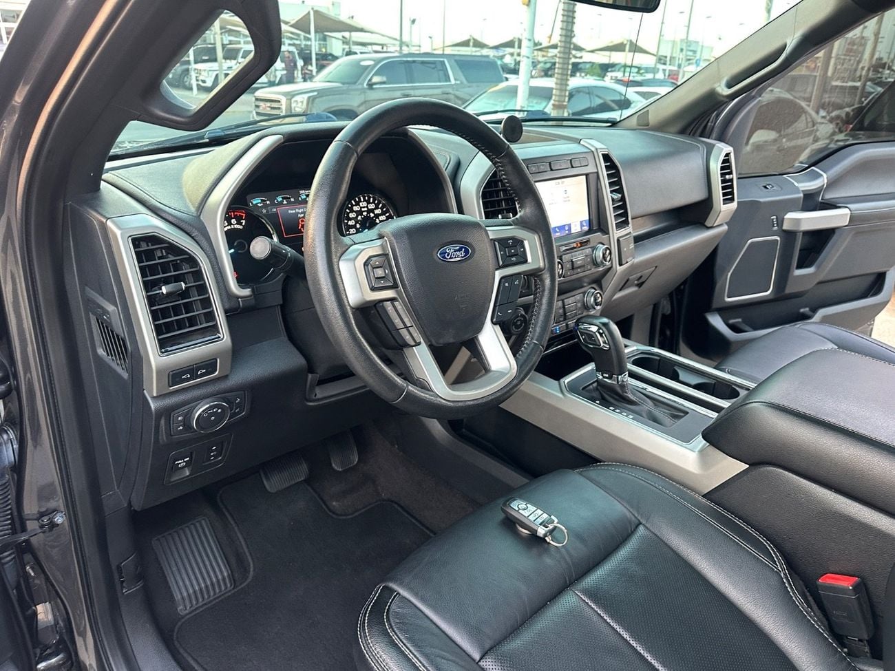 Ford F-150 LARIAT