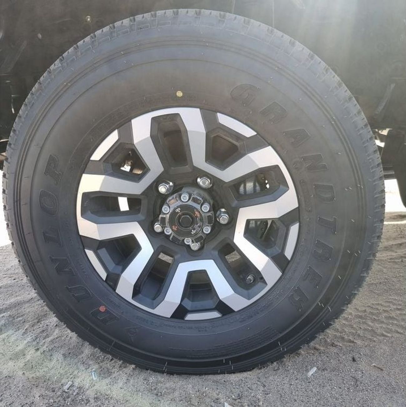 تويوتا لاند كروزر بيك آب TOYOTA LC 79 2.8 DOUBLE CABIN DIESEL FULL OPTION