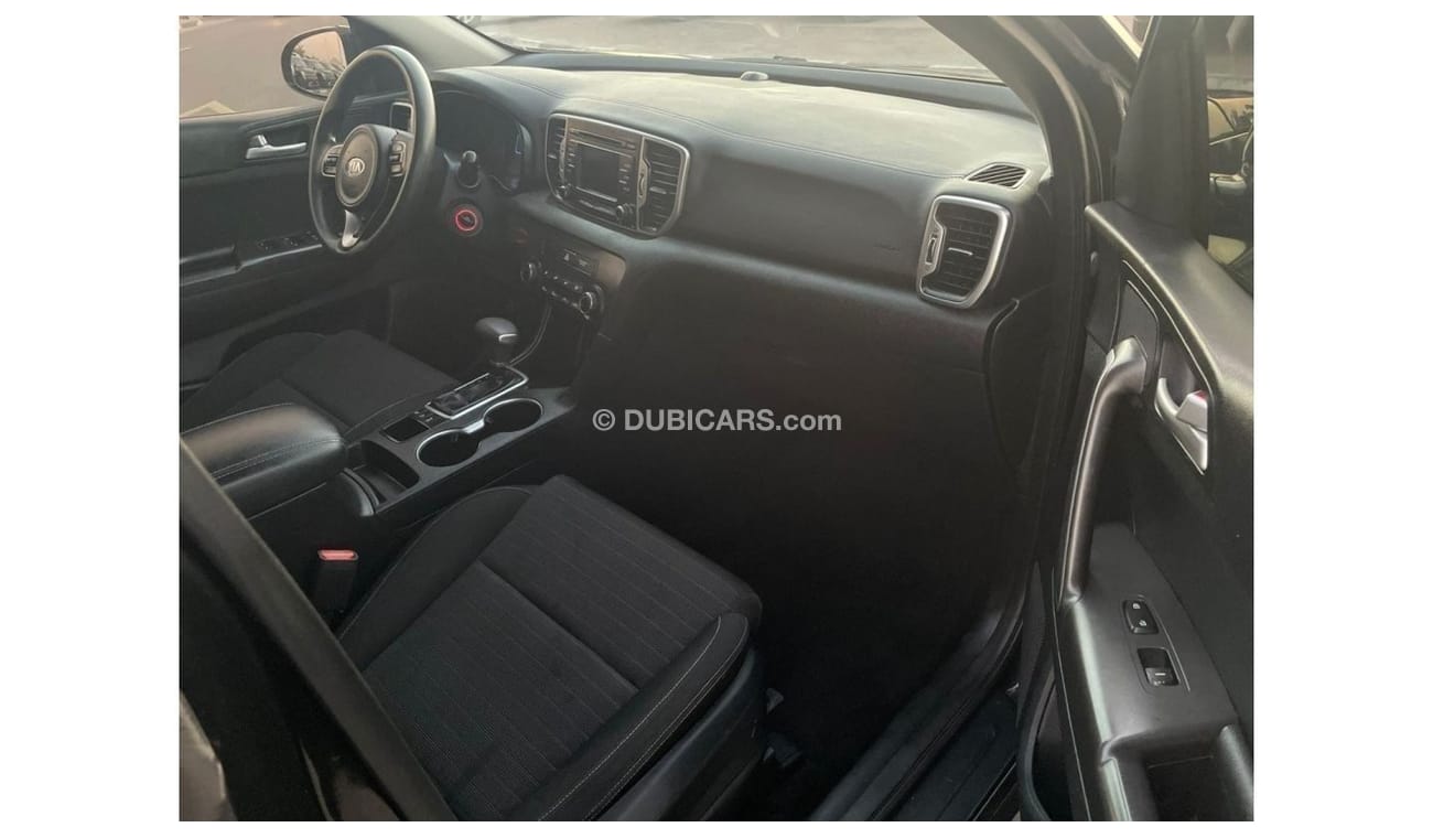 Kia Sportage 2018 KIA SPORTAGE 2.4L V4 MIDOPTION - Export Only