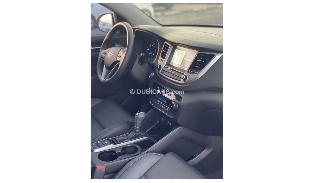Hyundai Tucson 2017 Hyundai Tucson 2000cc DIESEL Full Option Panorama / EXPORT ONLY