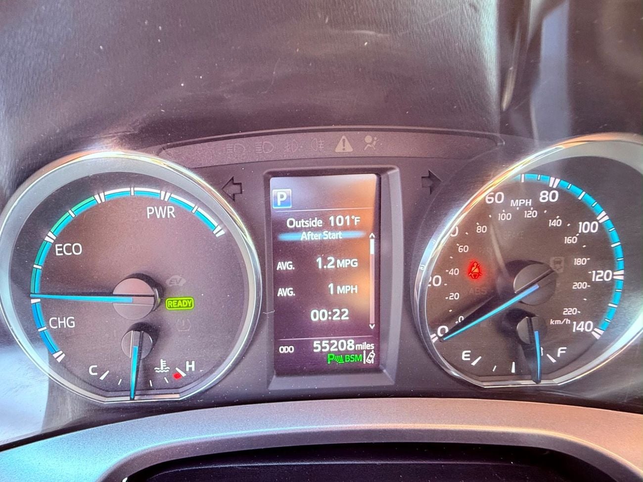 Toyota RAV4 RAV4 SE Hybrid Full option