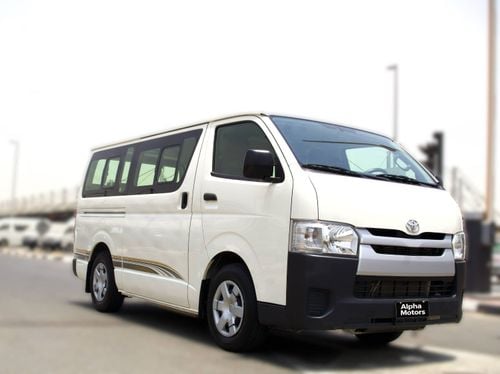 Toyota Hiace DLS - STD ROOF