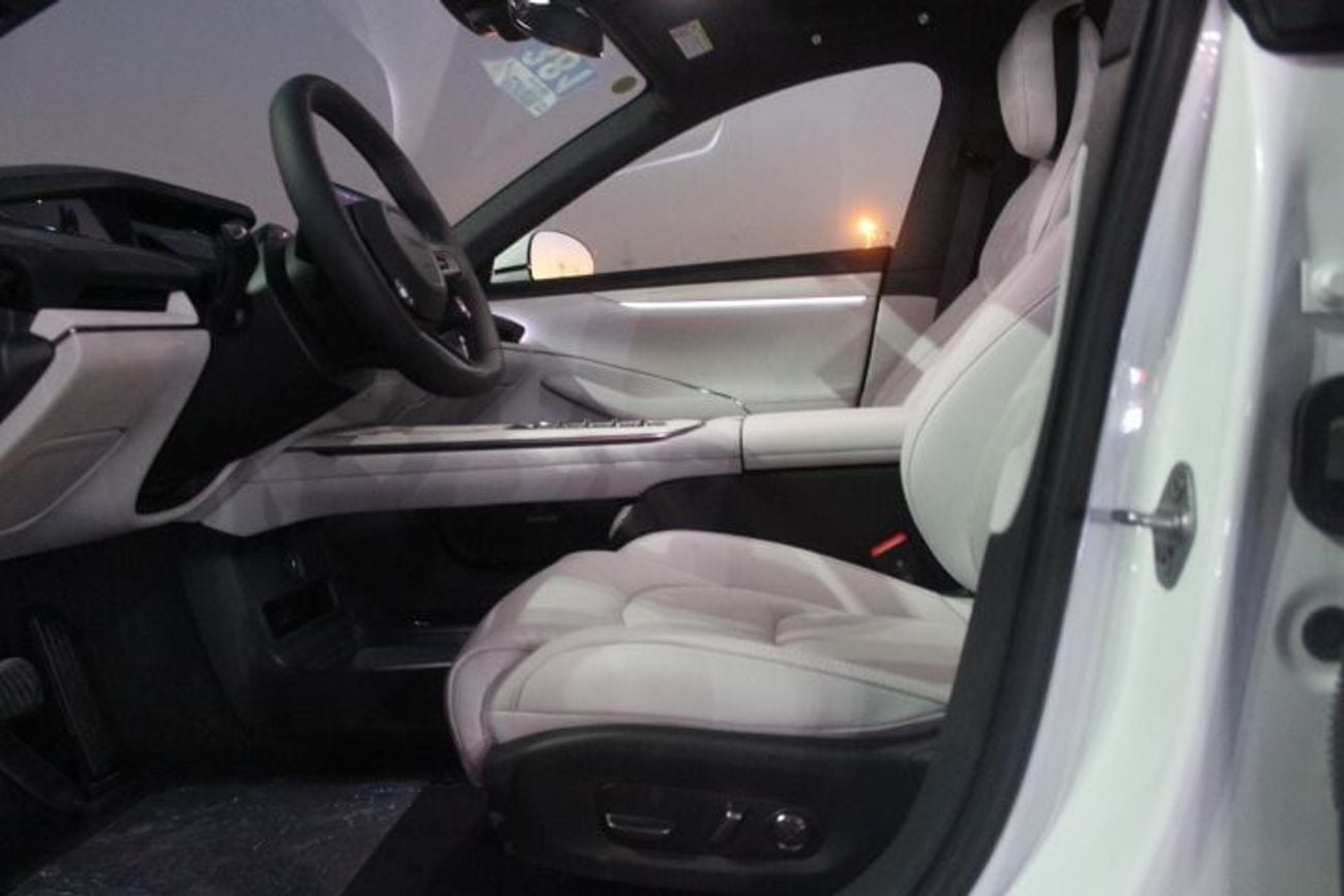 Xiaomi SU7 RWD
