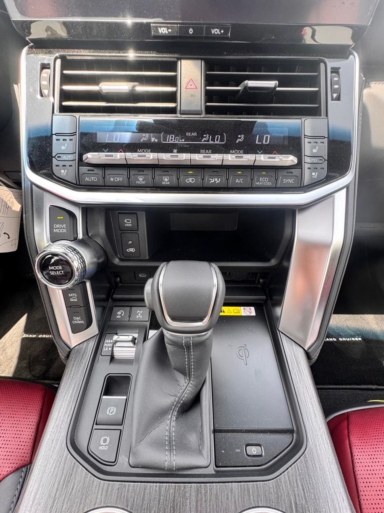 Toyota Land Cruiser VXR 3.5 L