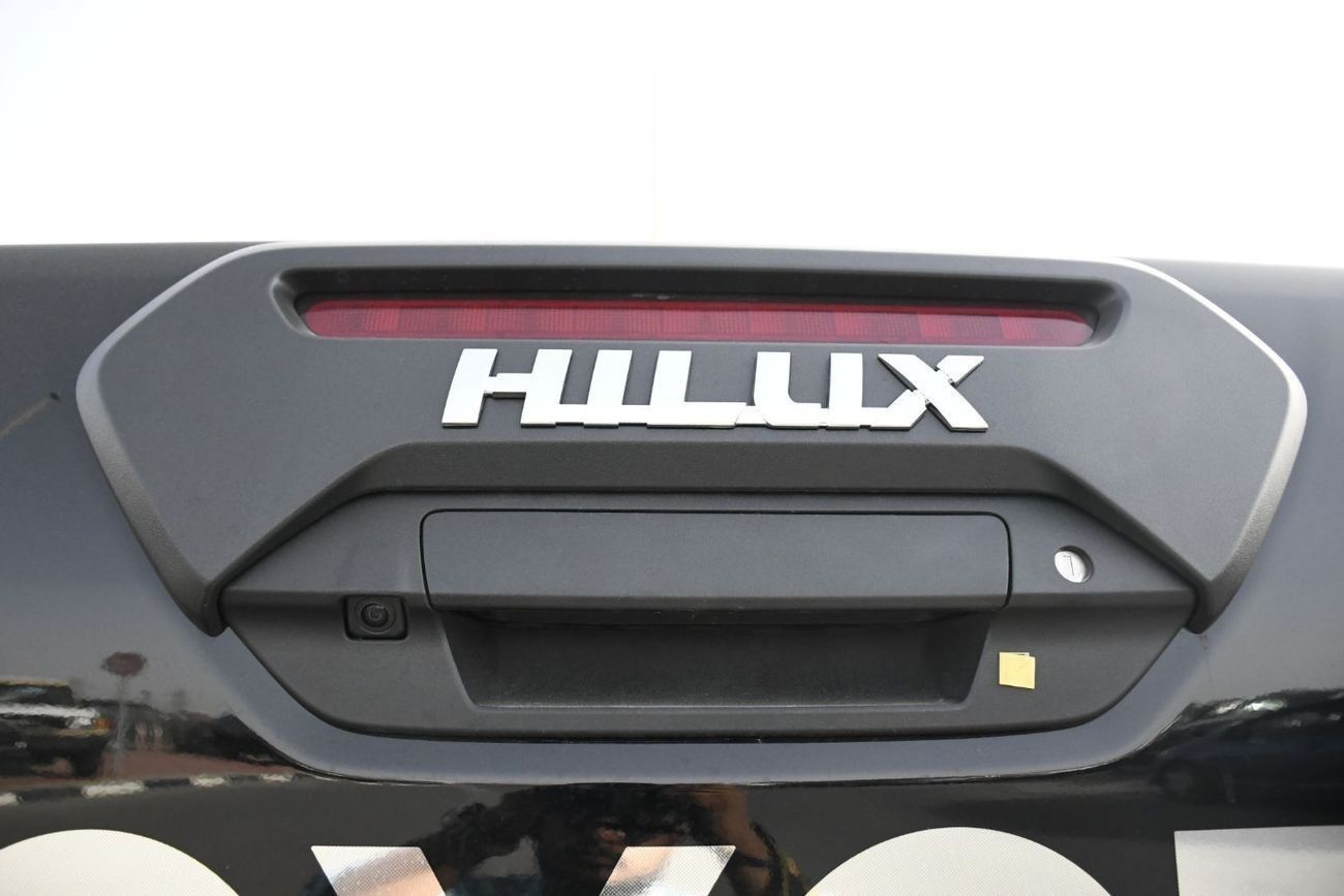 Toyota Hilux Adventure 4.0L With Air Compressor (Ready Stock)