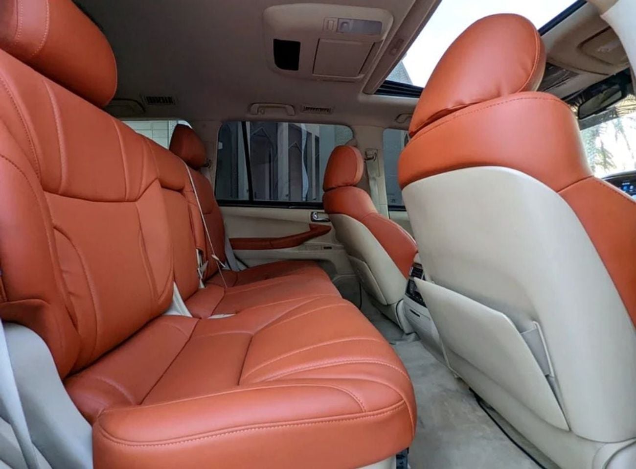 Lexus LX 570 Lexus Lx.series Lx570 platinum 2009 Model Facelifted 2021 colour Black push start Transmission Autom