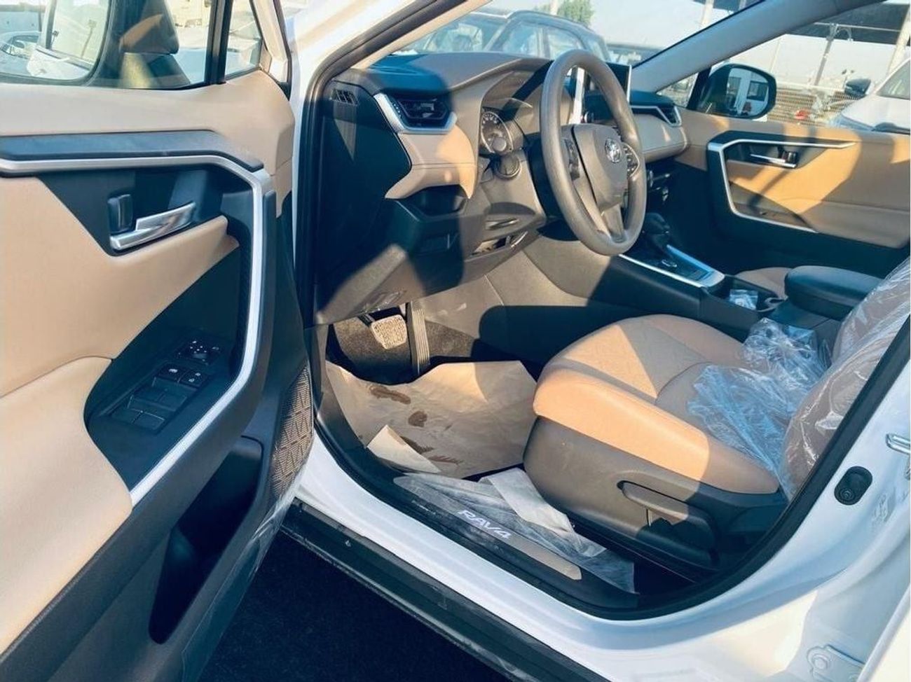 تويوتا راف ٤