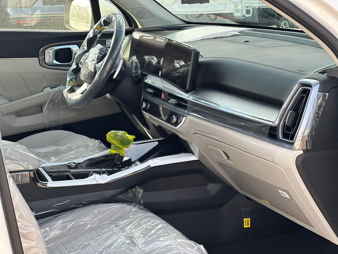 كيا سورينتو 2025 Kia Sorento 2.5L AT Petrol 4x4