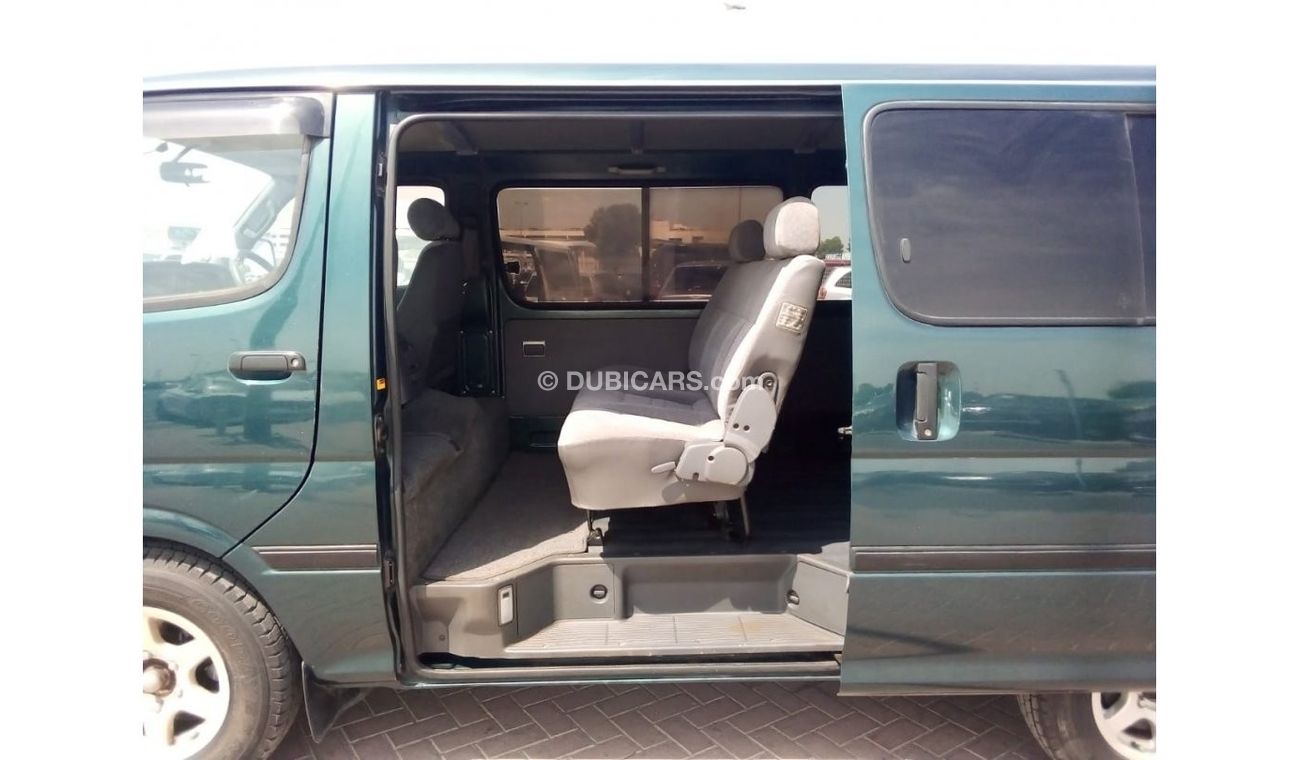 تويوتا هاياس TOYOTA HIACE VAN RIGHT HAND DRIVE(PM17764)