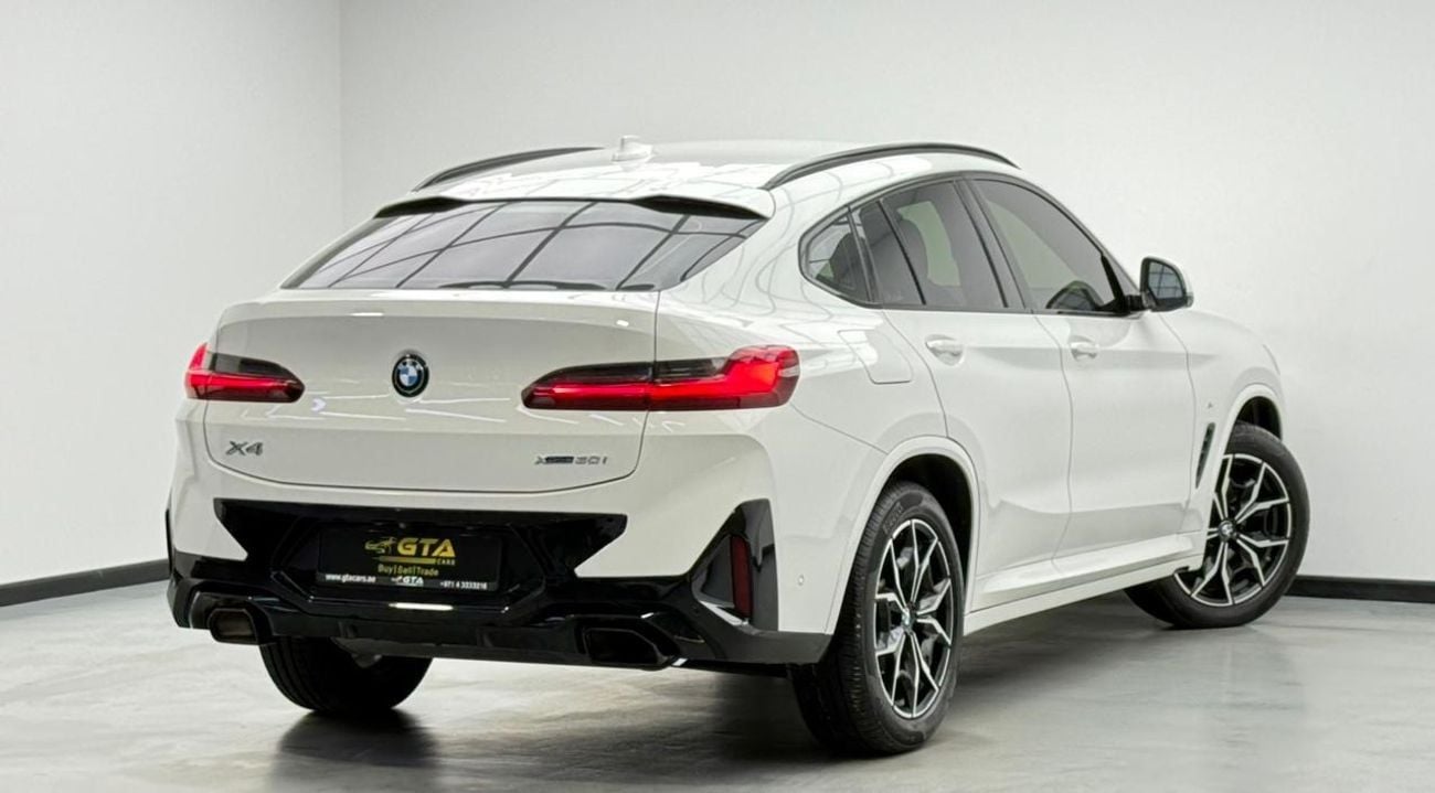 BMW X4 2022 BMW X4 xDrive30i M-Sport Pro, 2027 BMW Warranty + Service Pack, Very Low Km, Fully Loaded, GCC