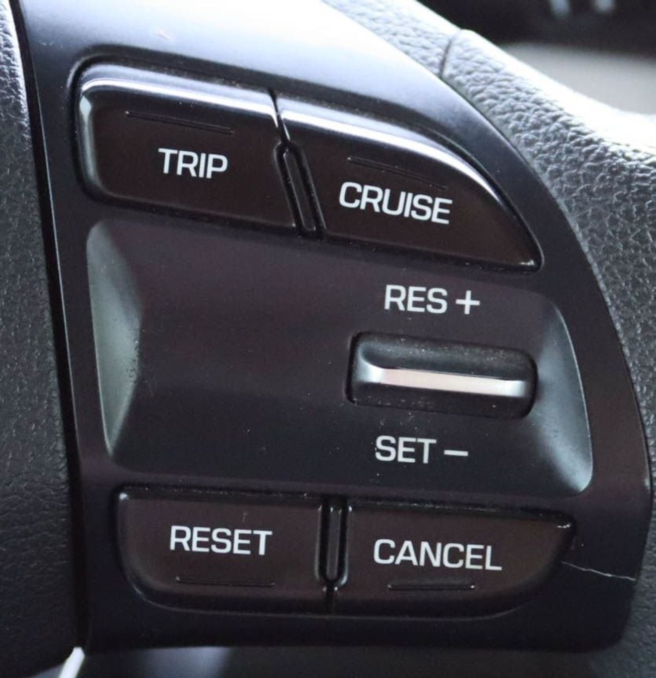 Hyundai Elantra GL 1.6L Hyundai Elantra 1.6L 2019  GCC accident-free in excellent condition 863 P.M