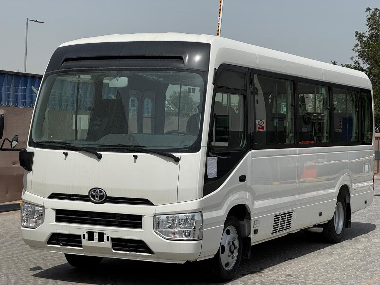 Toyota Coaster 
