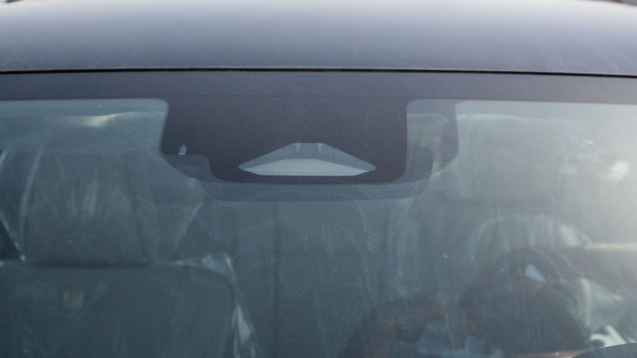 تويوتا كراون TOYOTA CROWN 2.5 HEV HI -2026YM